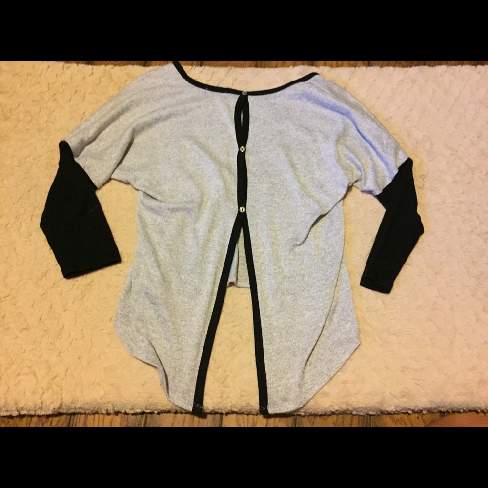 Black and grey long sleeve top